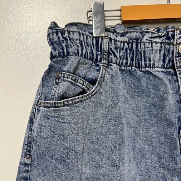 Bershka Paperbag Waist Denim Shorts - Size US 14 - Picture 6 of 9